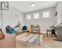 2096 CORONATION DRIVE - 7