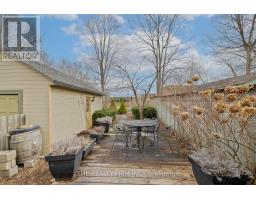 839 QUEENS AVENUE - 36