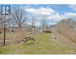 839 QUEENS AVENUE - 41
