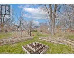 839 QUEENS AVENUE - 43