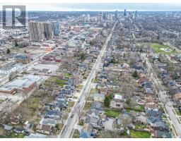 839 QUEENS AVENUE - 50