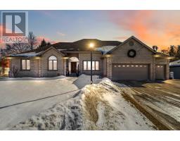 87 SIR JAMES COURT - 1