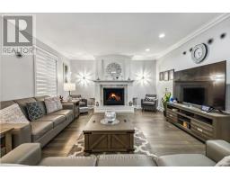 87 SIR JAMES COURT - 19