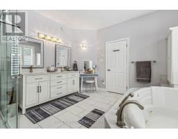 87 SIR JAMES COURT - 32