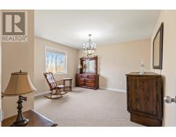 219 UNION AVENUE - 34