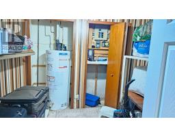 45 LOCUST CRESCENT - 23