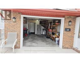 45 LOCUST CRESCENT - 29