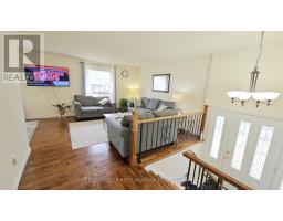 45 LOCUST CRESCENT - 3