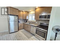 45 LOCUST CRESCENT - 7