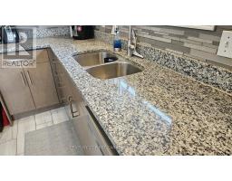 45 LOCUST CRESCENT - 9