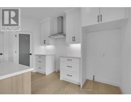 9 BRISCOE CRESCENT - 12