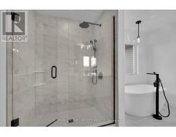 9 BRISCOE CRESCENT - 25