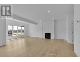 9 BRISCOE CRESCENT - 4