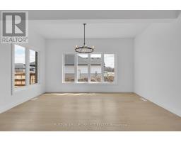9 BRISCOE CRESCENT - 7