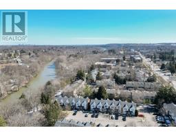 14 - 1415 COMMISSIONERS ROAD W - 44