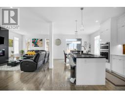 3319 REGIMENT ROAD - 7