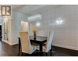 48 WOODLAND WALK - 14