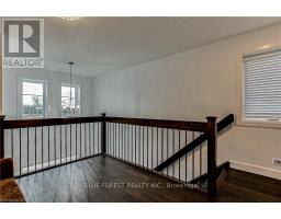 48 WOODLAND WALK - 24