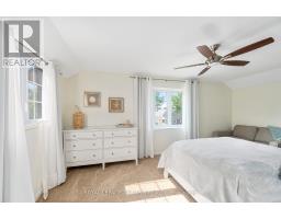 215 KITCHENER AVENUE - 18