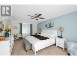 215 KITCHENER AVENUE - 24