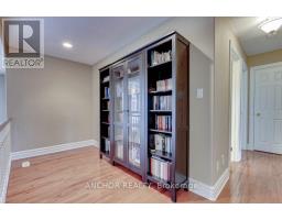 51 PINEHURST DRIVE W - 20