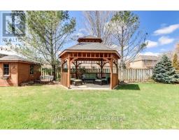 51 PINEHURST DRIVE W - 37