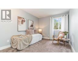 217 - 725 DEVERON CRESCENT S - 14