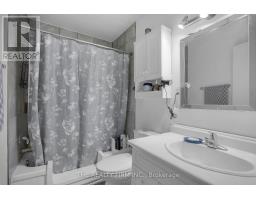 88 METCALFE CRESCENT - 13