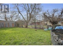 88 METCALFE CRESCENT - 22