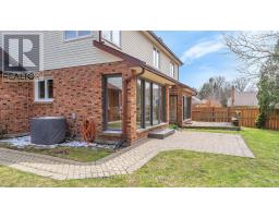 7 RAVENGLASS CRESCENT - 38