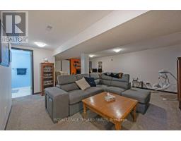 7 GOLDING PLACE - 27