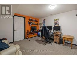 7 GOLDING PLACE - 31