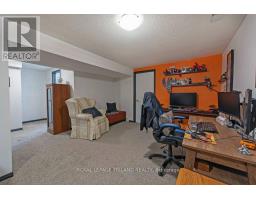 7 GOLDING PLACE - 32