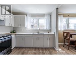 172 ROSS AVENUE - 10