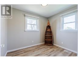172 ROSS AVENUE - 15