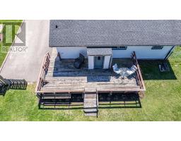 172 ROSS AVENUE - 28