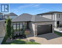3297 REGIMENT ROAD - 1