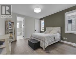 3297 REGIMENT ROAD - 20