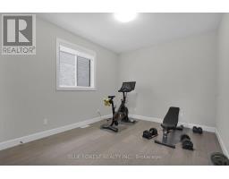 3297 REGIMENT ROAD - 25