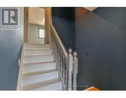 7 - 23 WREN COURT - 21