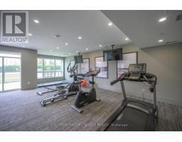207 - 1975 FOUNTAIN GRASS DRIVE - 29