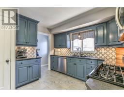 5 ALDBOROUGH AVENUE - 10