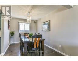 5 ALDBOROUGH AVENUE - 13