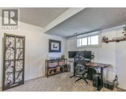 5 ALDBOROUGH AVENUE - 25
