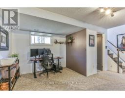 5 ALDBOROUGH AVENUE - 26