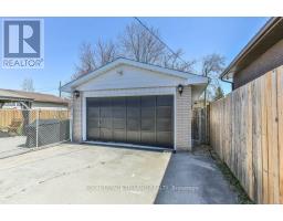 5 ALDBOROUGH AVENUE - 38