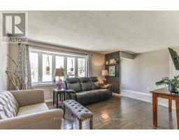 5 ALDBOROUGH AVENUE - 8