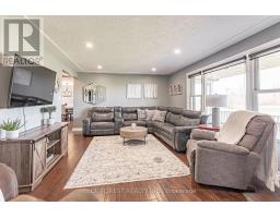 1645 GLADSTONE DRIVE - 12