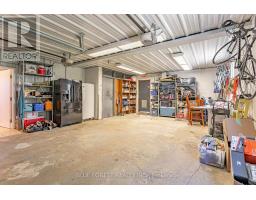 1645 GLADSTONE DRIVE - 19