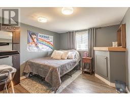1645 GLADSTONE DRIVE - 24